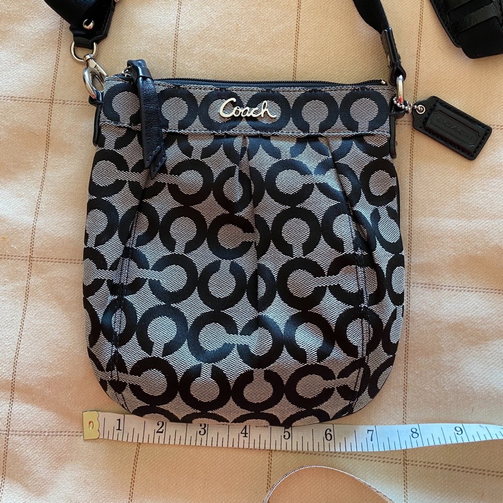 COACH Black cloth Crossbody - Picture 5 of 8